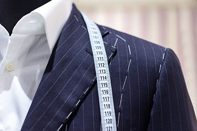 Roman Daniels | Experience Perfection with Made to Measure Suits at Roman Daniels 